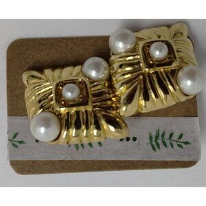 Vintage Earrings Pierced Posts Faux Pearl Gold tone